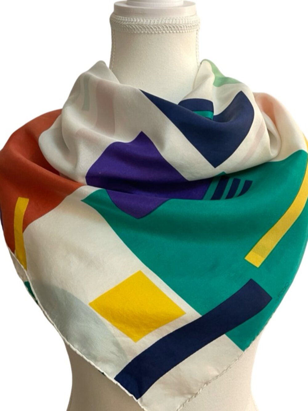Casca for Magid Vintage 100% Silk Geometric Square Scarf 34 x 36